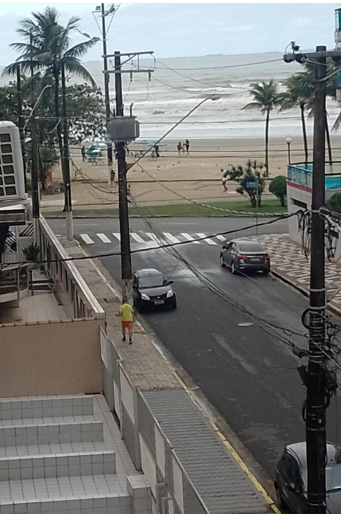 Ed. Itamarati. Aparthotel Praia Grande  Buitenkant foto